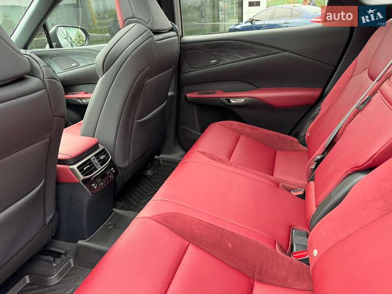 Позашляховик / Кросовер Lexus RX 2023 в Миколаєві