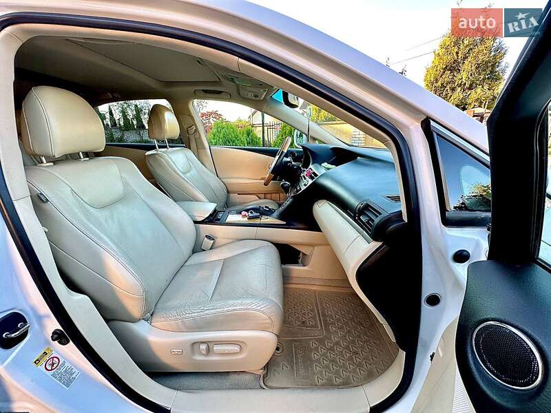 Позашляховик / Кросовер Lexus RX 2015 в Львові