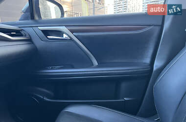 Внедорожник / Кроссовер Lexus RX 2020 в 