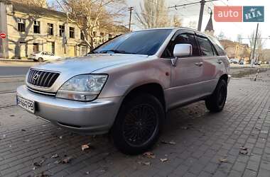 Позашляховик / Кросовер Lexus RX 2000 в Одесі