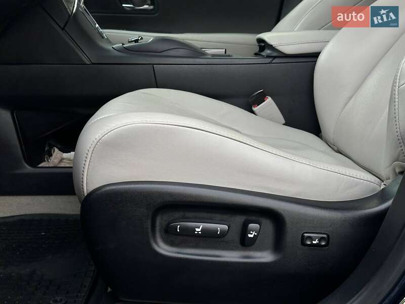Внедорожник / Кроссовер Lexus RX 2014 в Ровно