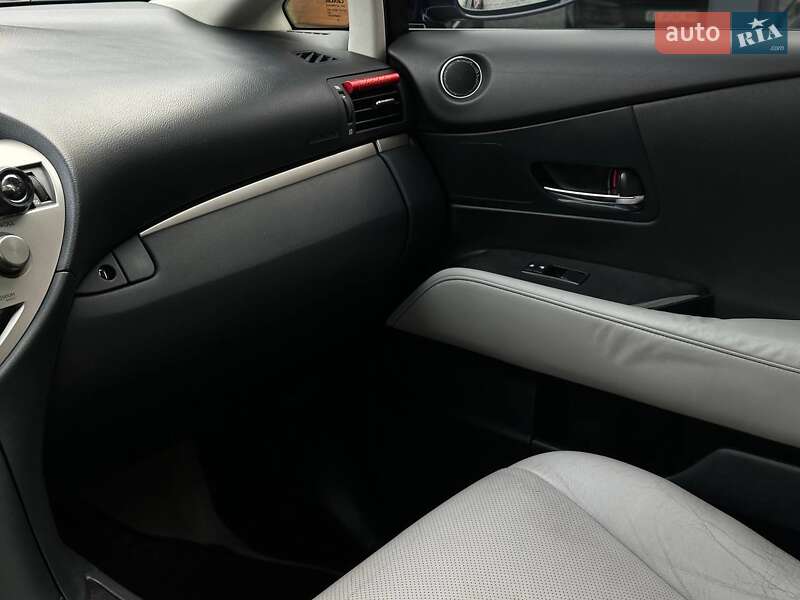 Внедорожник / Кроссовер Lexus RX 2014 в Ровно