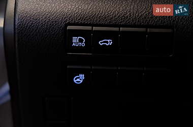 Внедорожник / Кроссовер Lexus RX 2017 в 