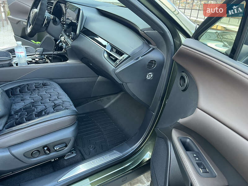 Внедорожник / Кроссовер Lexus RX 2023 в Киеве фото 15 Внедорожник / Кроссовер Lexus RX 2023 в Киеве