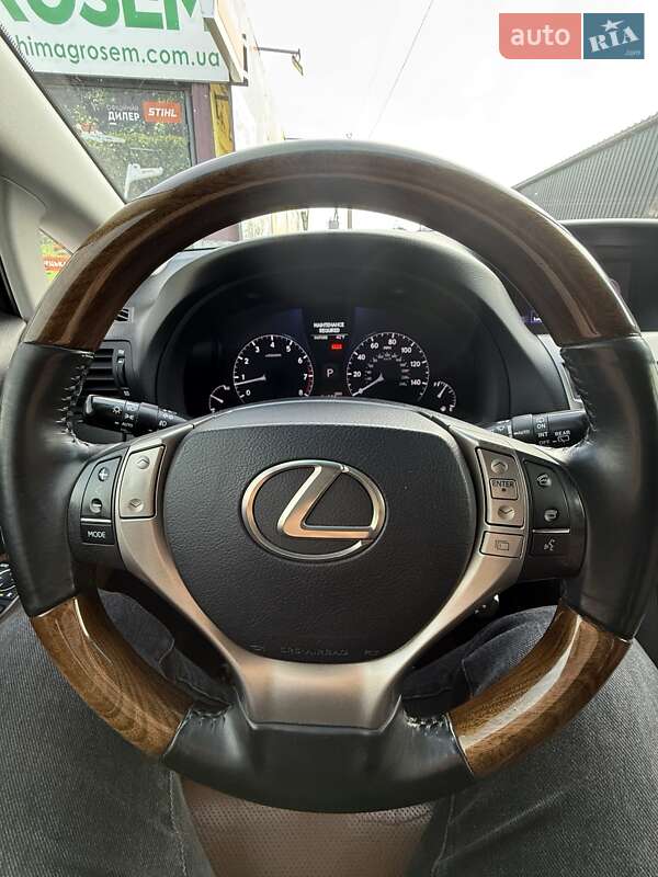 Внедорожник / Кроссовер Lexus RX 2012 в Врадиевке