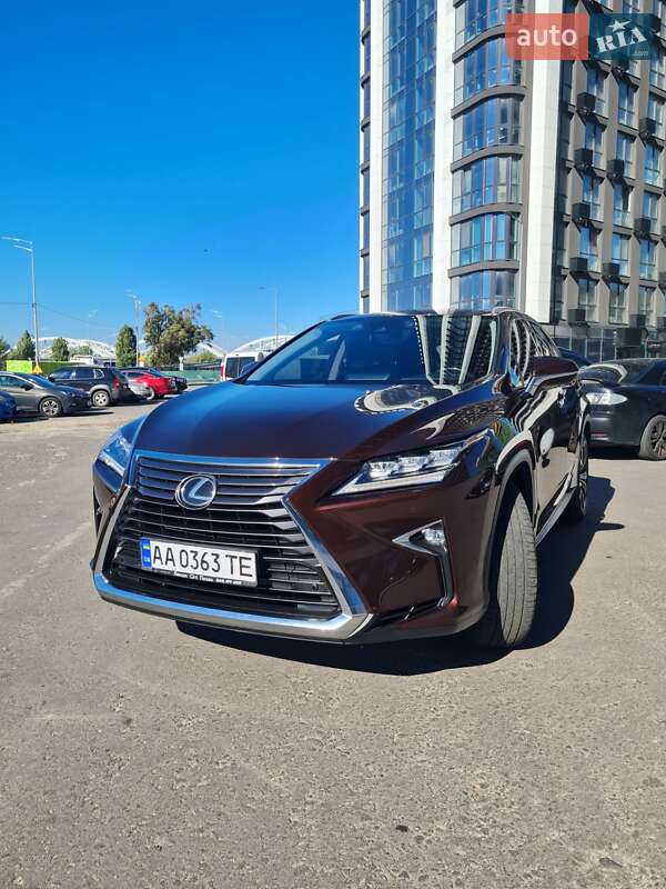 Внедорожник / Кроссовер Lexus RX 2017 в 