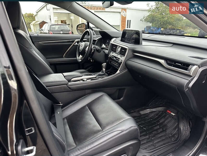 Внедорожник / Кроссовер Lexus RX 2020 в Ужгороде