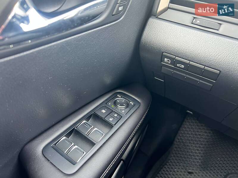 Внедорожник / Кроссовер Lexus RX 2017 в Киеве фото 26 Внедорожник / Кроссовер Lexus RX 2017 в Киеве