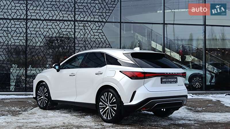 Позашляховик / Кросовер Lexus RX 2023 в 