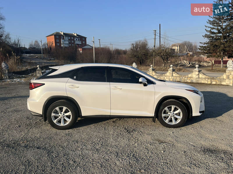 Позашляховик / Кросовер Lexus RX 2017 в Софіївській Борщагівці