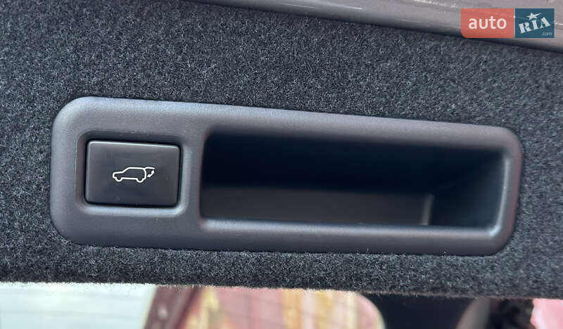 Внедорожник / Кроссовер Lexus RX 2018 в Днепре