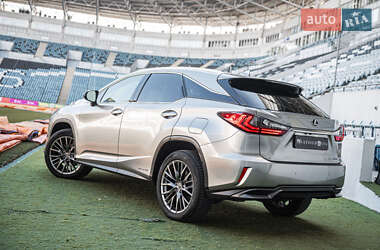 Внедорожник / Кроссовер Lexus RX 2018 в 
