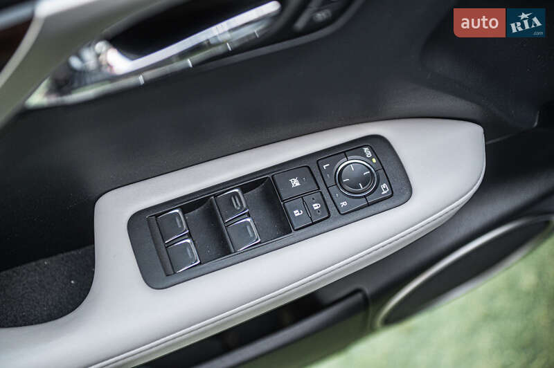 Внедорожник / Кроссовер Lexus RX 2018 в Одессе фото 32 Внедорожник / Кроссовер Lexus RX 2018 в Одессе