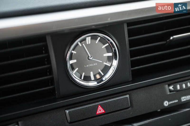 Внедорожник / Кроссовер Lexus RX 2018 в Одессе фото 42 Внедорожник / Кроссовер Lexus RX 2018 в Одессе