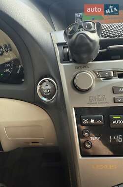 Внедорожник / Кроссовер Lexus RX 2011 в 