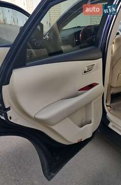 Внедорожник / Кроссовер Lexus RX 2010 в Харькове
