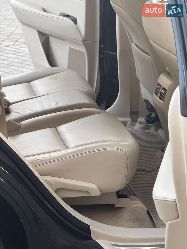 Внедорожник / Кроссовер Lexus RX 2013 в Одессе
