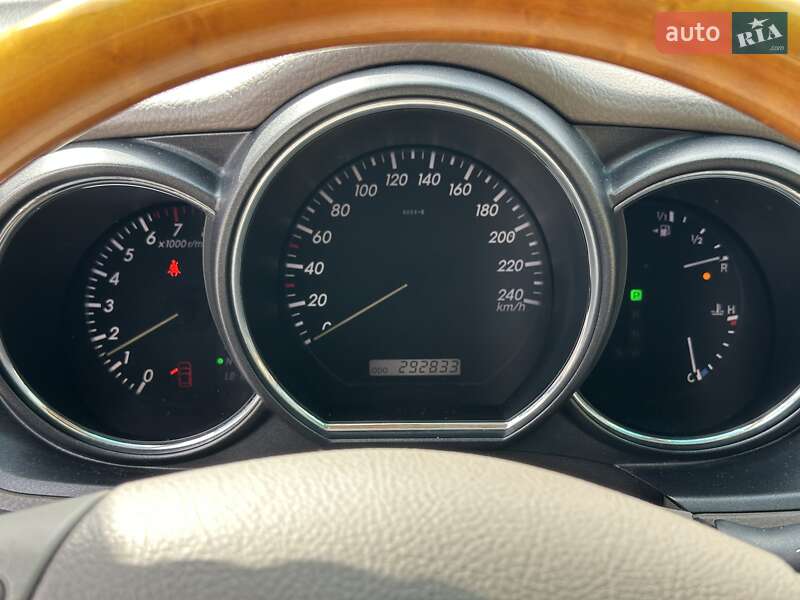 Позашляховик / Кросовер Lexus RX 2006 в Києві