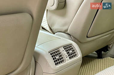 Внедорожник / Кроссовер Lexus RX 2003 в 