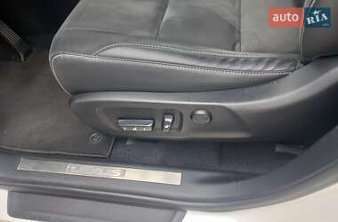 Внедорожник / Кроссовер Lexus RX 2018 в 