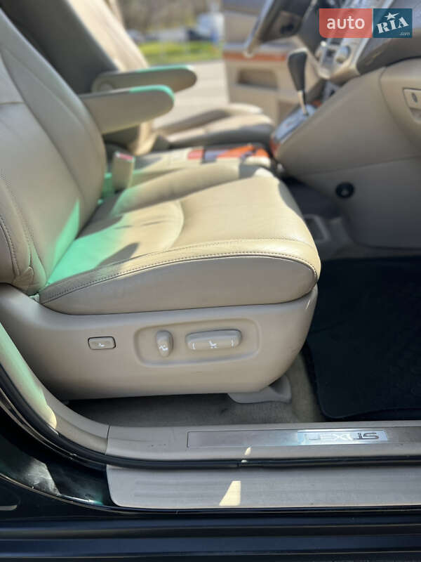 Внедорожник / Кроссовер Lexus RX 2004 в Киеве