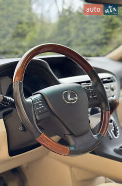 Внедорожник / Кроссовер Lexus RX 2010 в 