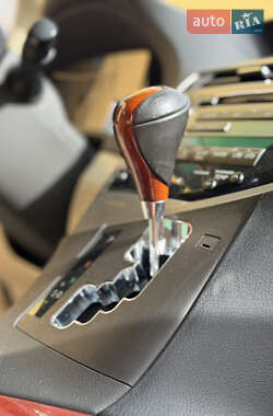 Внедорожник / Кроссовер Lexus RX 2010 в 