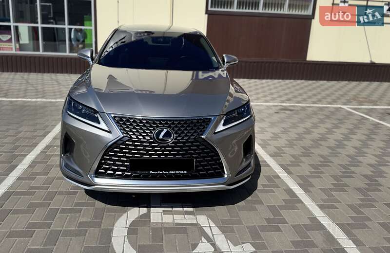 Внедорожник / Кроссовер Lexus RX 2021 в 