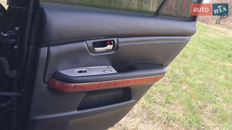 Позашляховик / Кросовер Lexus RX 2008 в Івано-Франківську