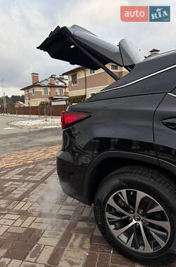 Внедорожник / Кроссовер Lexus RX 2021 в 