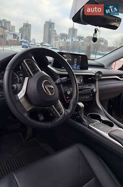 Внедорожник / Кроссовер Lexus RX 2021 в 