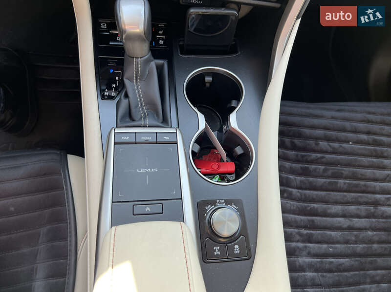 Внедорожник / Кроссовер Lexus RX 2022 в Киеве