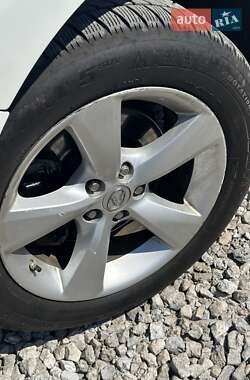 Внедорожник / Кроссовер Lexus RX 2011 в 