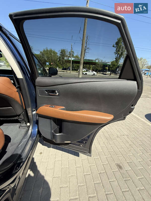 Внедорожник / Кроссовер Lexus RX 2015 в Киеве