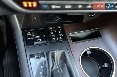 Внедорожник / Кроссовер Lexus RX 2022 в 