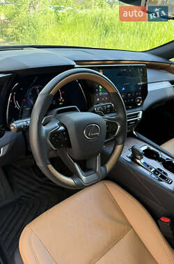 Внедорожник / Кроссовер Lexus RX 2024 в 