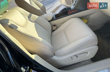 Внедорожник / Кроссовер Lexus RX 2010 в 