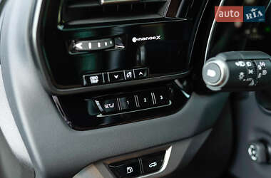 Внедорожник / Кроссовер Lexus RX 2023 в 