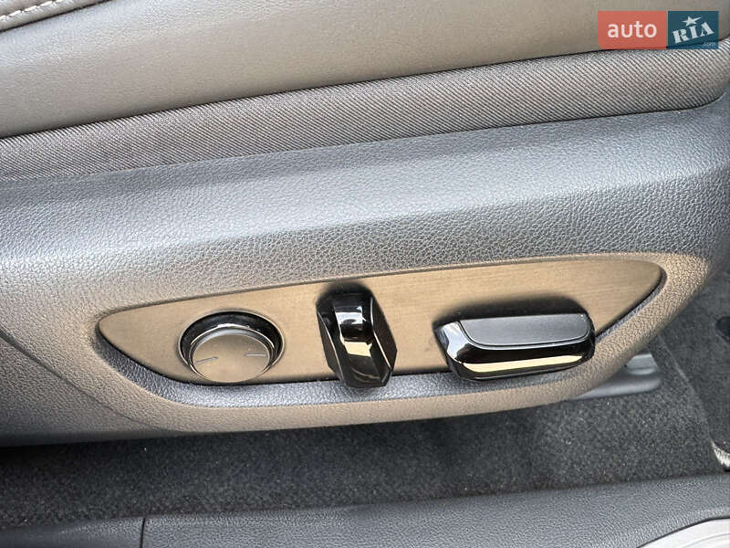 Позашляховик / Кросовер Lexus RX 2023 в Луцьку