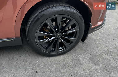 Внедорожник / Кроссовер Lexus RX 2022 в 