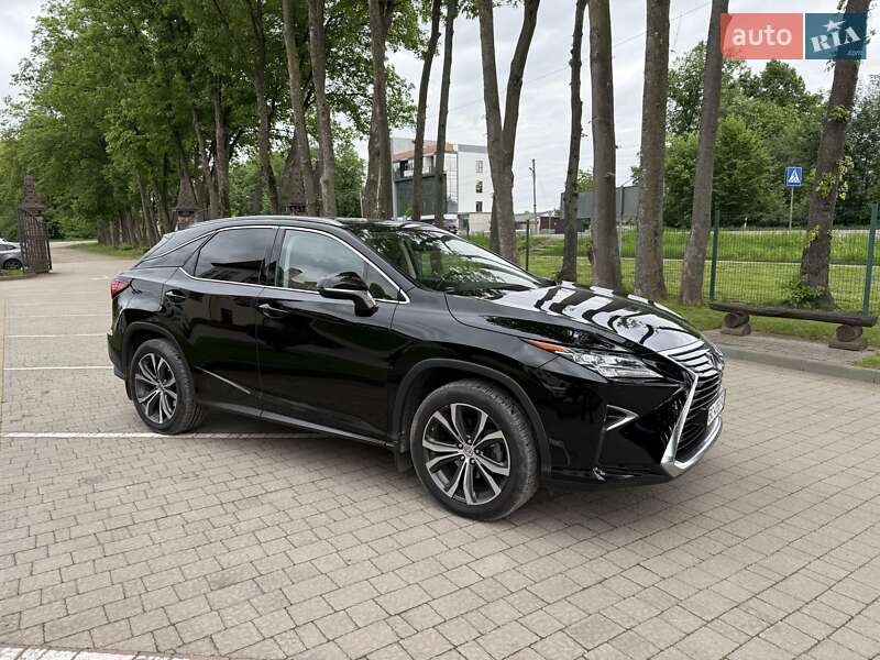 Внедорожник / Кроссовер Lexus RX 2016 в 