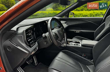 Внедорожник / Кроссовер Lexus RX 2022 в 