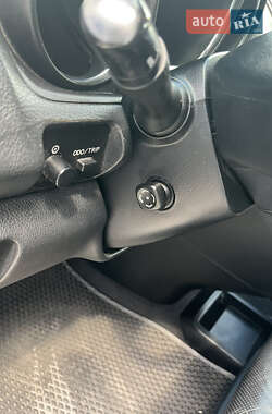Внедорожник / Кроссовер Lexus RX 2003 в 