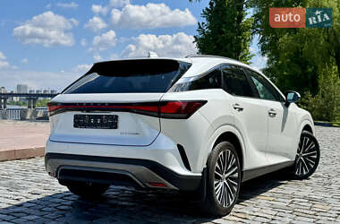 Внедорожник / Кроссовер Lexus RX 2023 в 