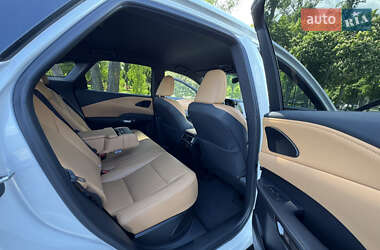 Внедорожник / Кроссовер Lexus RX 2023 в 