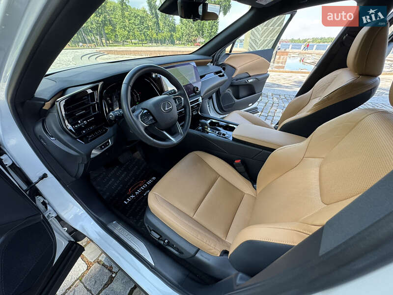 Внедорожник / Кроссовер Lexus RX 2023 в Киеве