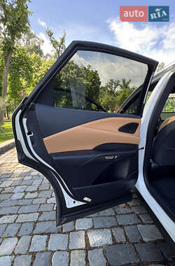 Внедорожник / Кроссовер Lexus RX 2023 в 