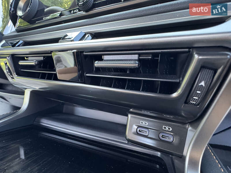Внедорожник / Кроссовер Lexus RX 2023 в Киеве