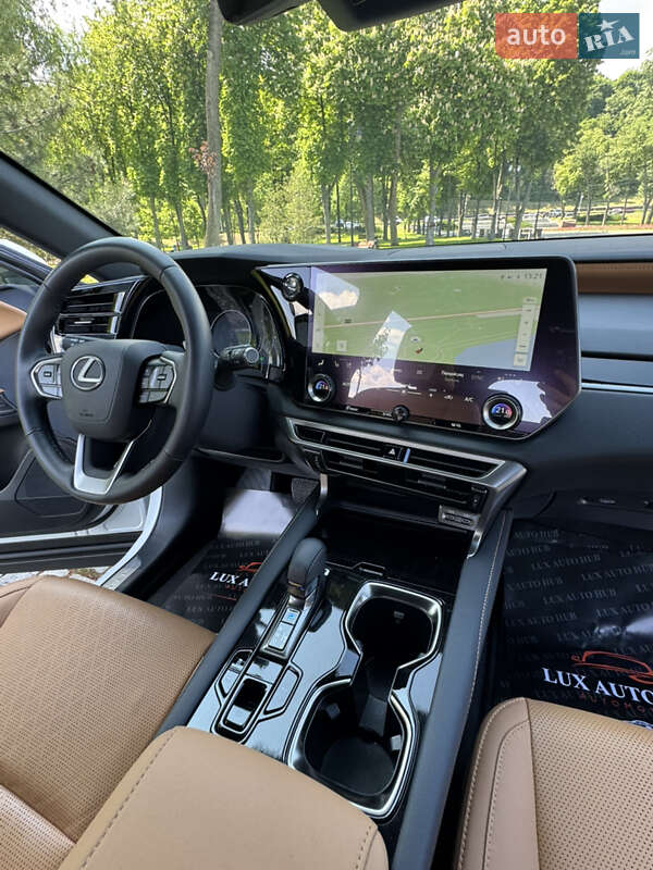 Внедорожник / Кроссовер Lexus RX 2023 в Киеве