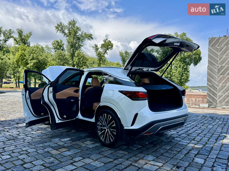 Внедорожник / Кроссовер Lexus RX 2023 в Киеве